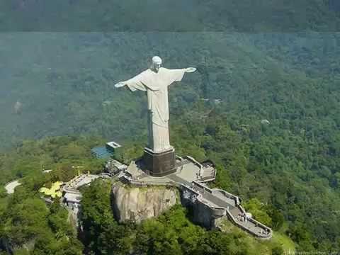 Boomerjeff's tweet photo. @Michael1Holford I missed Brazil. So I'm posting this late. the enormous Statue of "Christ the Redeemer" in Rio de Janeiro, Brazil
#PrayingIn2019 #GodsPrayerRoom
#PrayingAroundTheWorld . https://t.co/WBkuztLdaV