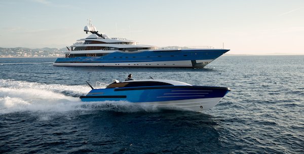 boatafloatuk's tweet image. M\Y Madame GU $150,000.000 Feadship built in 2013, looking rather fabulous next to its custom built tender.

#motorboatmadamegu #tender #toys #oneofakind