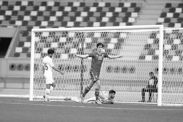 Happy birthday, Sardar Azmoun! 