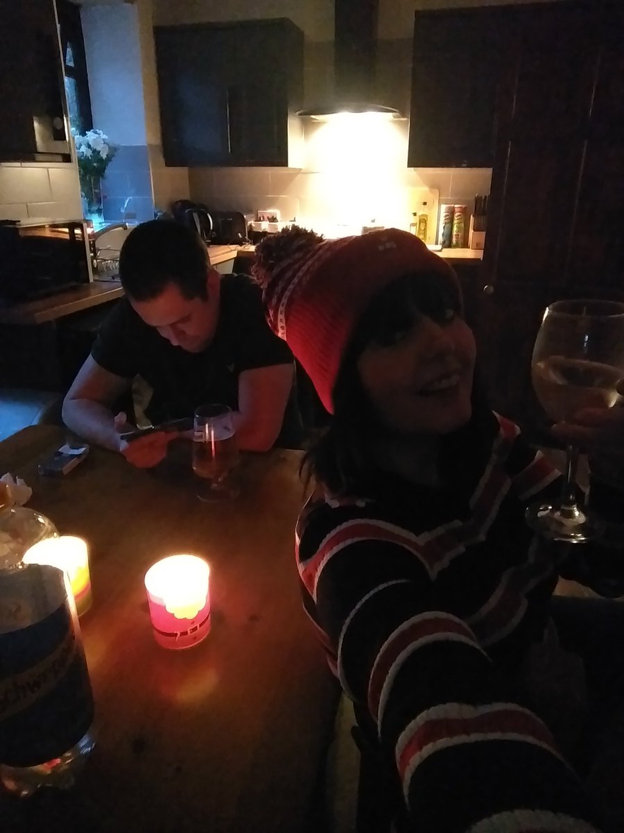 feesee41's tweet photo. 🤗🍷❤️ https://t.co/M1OvbwNqeh