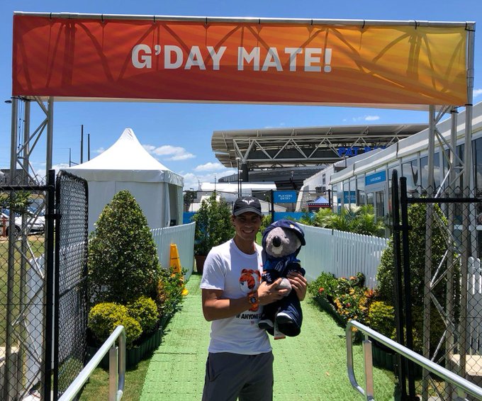 View image on Twitter