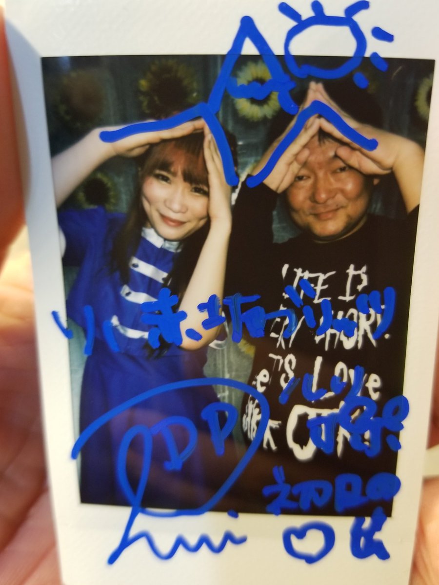 C30Calico's tweet photo. ライブも楽しかった!
#LionNetGirl のヲタさんも残って盛り上げてくれた😊こういうの嬉しいよね!
#HotelMagic の時のサークルに初めて参加したよwww
#椎名アビィ
#黄泉我エル
#エルポポ
#減色シアター https://t.co/h8o9rxjofN