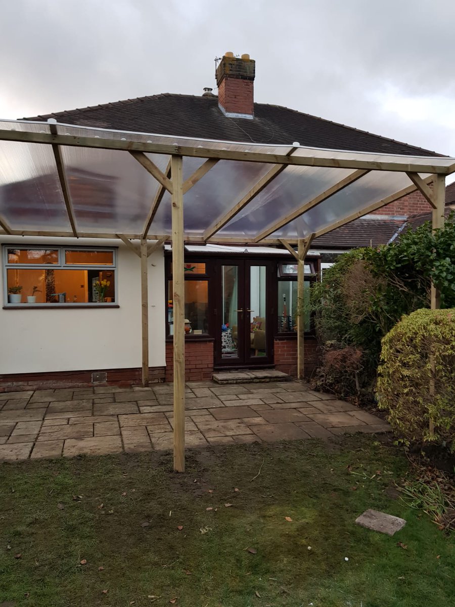 PropertyRjs's tweet image. Gazebo supplied and fitted 
Call for free quote 
07871 88 99 40
Rjs.property@yahoo.com
rjspropertymaintenace.co.uk