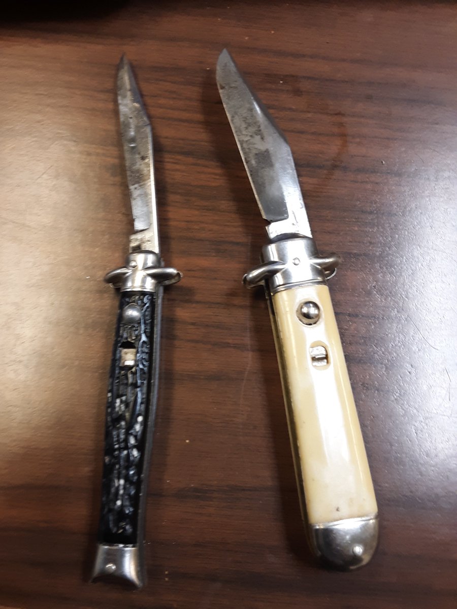 Two vintage American Switchblades......