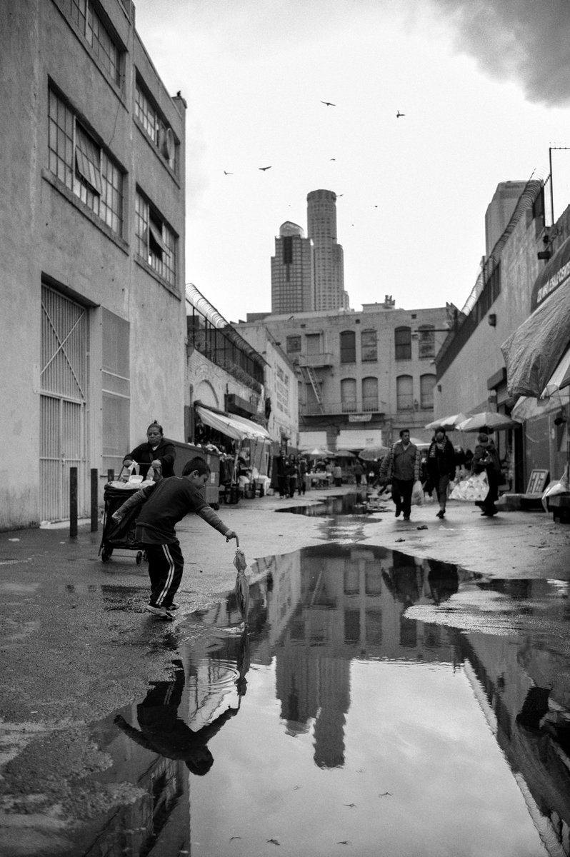 StephenVanasco's tweet image. Been digging into archives to attempt to start piecing together some photos for a project. Rainy day sequence from 2014