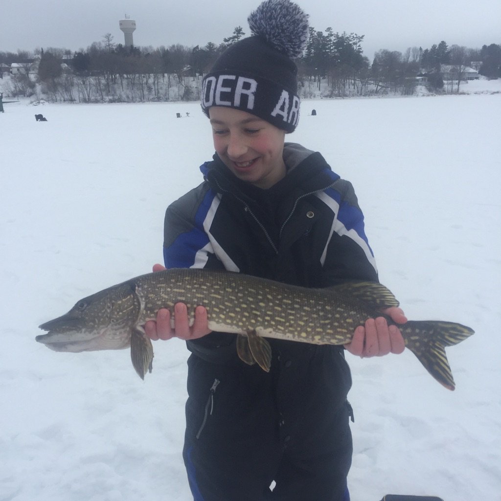 renfrewraiders's tweet photo. A Great Day of Ice Fishing for the 613 Science HIP sector! #RenfrewCollegiateLearning https://t.co/SGmIZnJPk5