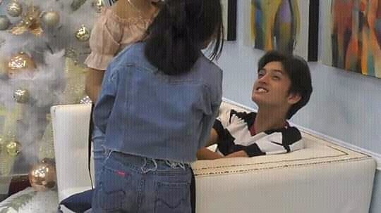 SL_Strong1's tweet photo. Sethlie is always in my heart bff npaka sweet I love you both babies

#SETHLIEPerpetuity https://t.co/Tjc0bev01U