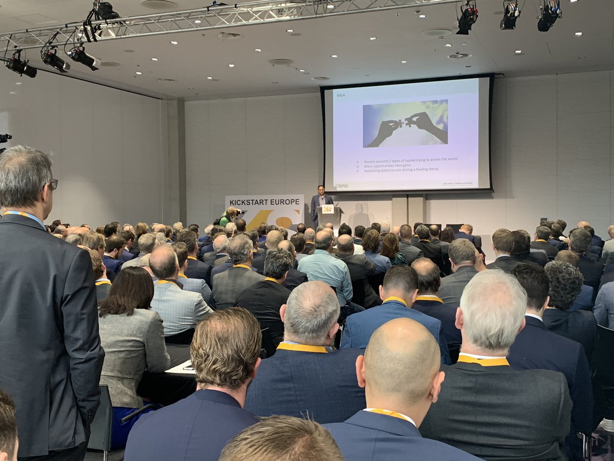 Dataplace was vandaag aanwezig tijdens Kickstart Europe 2019 in Amsterdam. Het event was goed bezocht en goed georganiseerd! <a href="/DutchDatacenter/">Dutch Data Centers</a> @dataplace