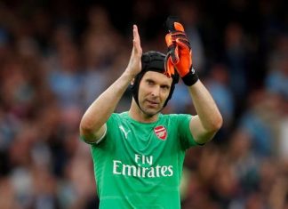 futbolsapiens's tweet image. Un like por la carrera de este excelente guardameta. #PetrCech 
bit.ly/2Hdc9QV