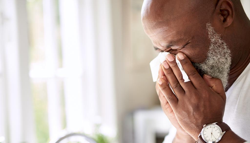 Flu season is officially here, but that doesn't mean you should skip your flu shot: http://spr.ly/6014E3vrM
