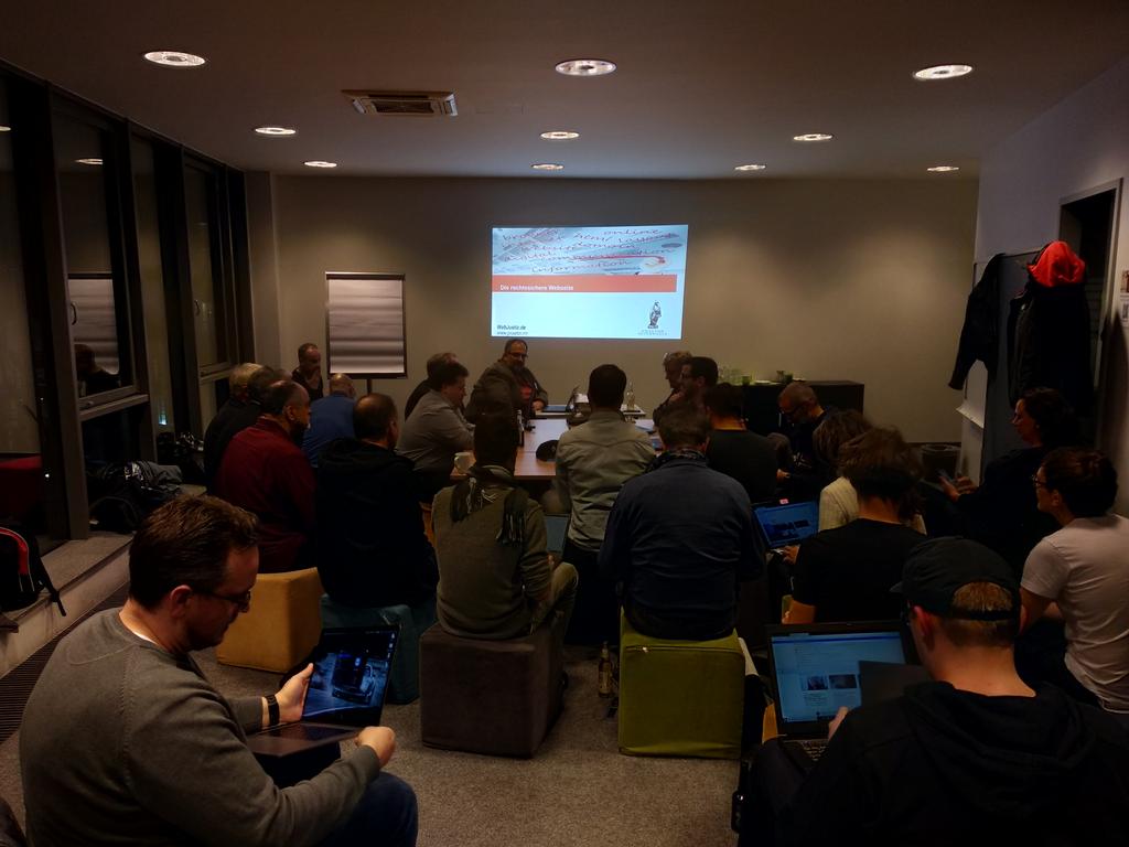 e-colori - Tobias tweet media