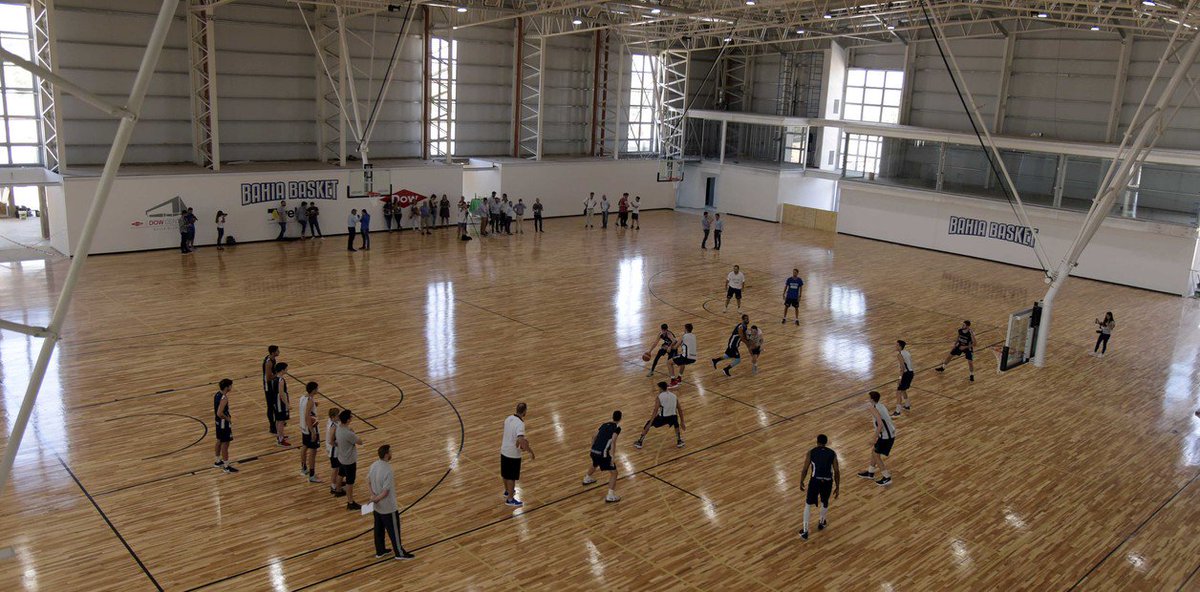 El sueño se hizo realidad. Se estrenó el Dow Center, el centro de entrenamiento de alto rendimiento con construcción de vanguardia y con el fabuloso concepto de universidad del deporte, todo con el sello del genial "Pepe" Sánchez. Un lujo para el país 👏: ole.com.ar/basquet/alto-r…