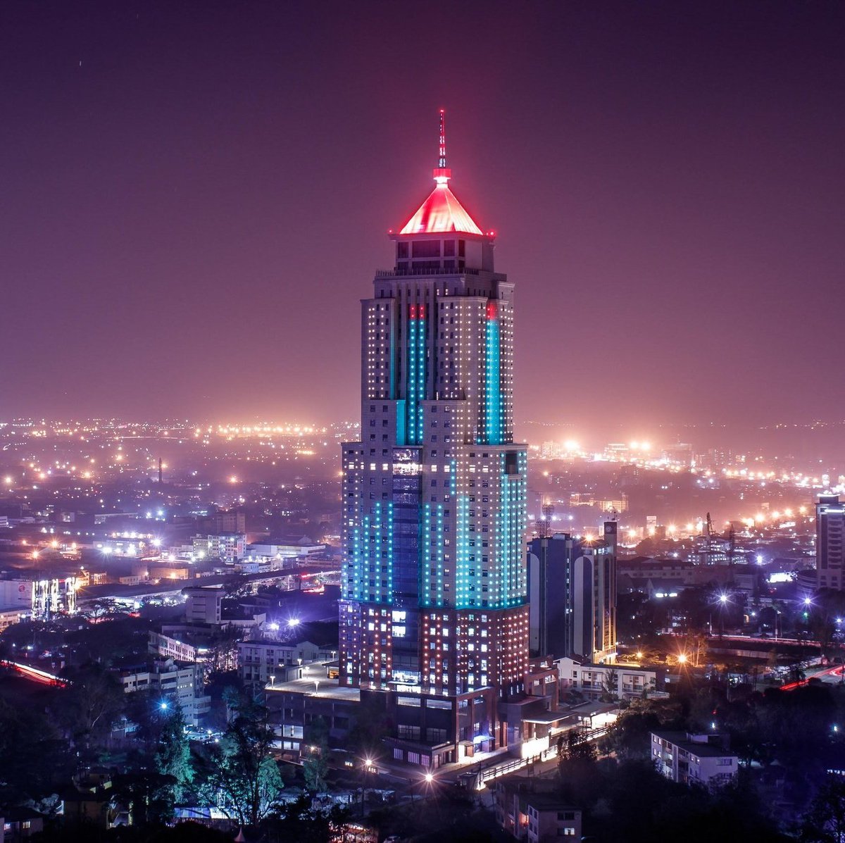 Michael_muraya's tweet image. Millions of people around the world are googling "Nairobi" right now. Let us show them who we truly are #Nairobi #ThisIsNairobi
