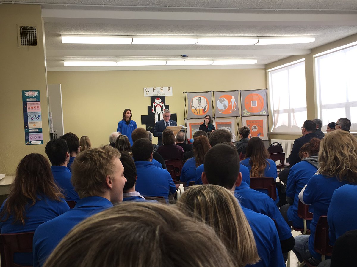 cferbellechasse's tweet photo. Conférence de presse afin de souligner l’accréditation Apple de notre école.@KayDivizio https://t.co/WFrgEG6pNy