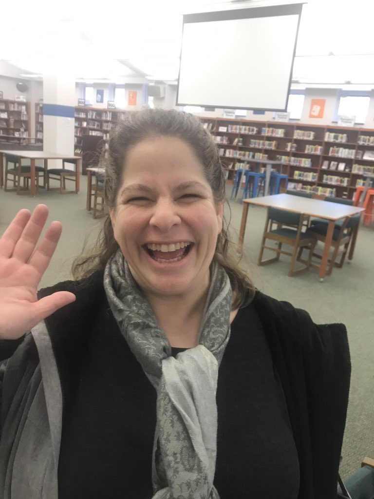 MsDankuCRHS's tweet image. Psyched for Day 2 of exams, Ms. Gross spreads good feeling to all. #happytesting