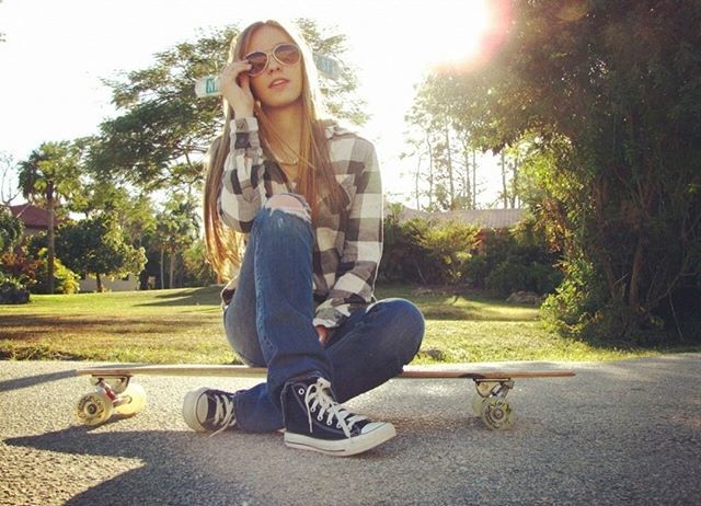 babesinchucks's tweet photo. 🛹⠀
—-⠀
#allstar #chucksfirst #chucktaylor #classic #converse #foreverchucks #lifestyle #conversgirl #conversewomen #urban #kicks #InstaKicks #BabesInChucks #GirlsInChucks https://t.co/Vt9w96u7Ls