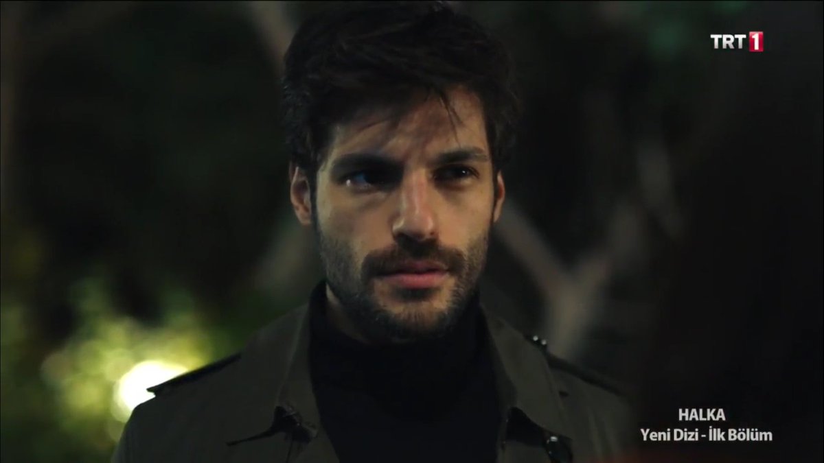 DiziciBagyan's tweet photo. "Gözleri aşka gülen..."
Düştük evet, lakin öldürdünüz sevgili #MüjGir...
Bu ikili bu kadar uyumlu olmayı nasıl başardı :) #Halka https://t.co/Tpb5bCz3Q2