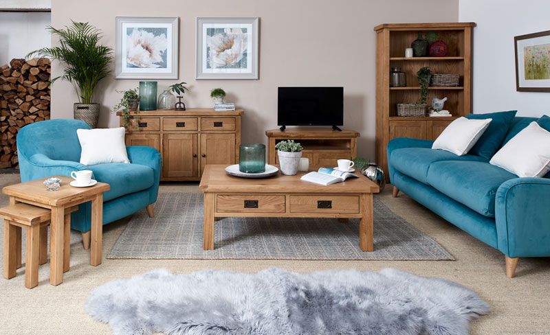 Como Oak Living Room Collection - in stock and available for quick delivery! 

Shop all in stock living room furniture: buff.ly/2VXJ3Zt