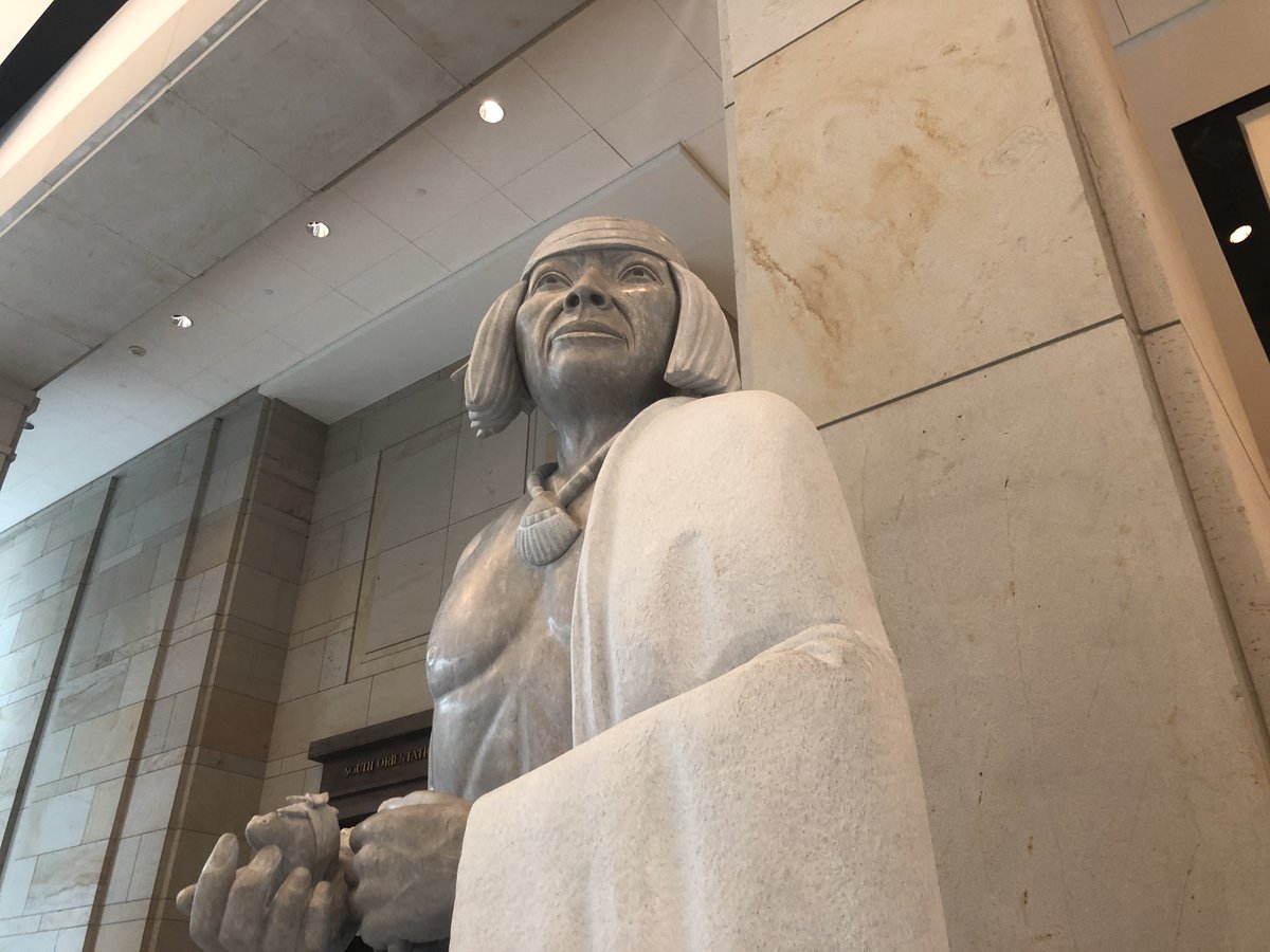 indianz's tweet image. A statue of Po'pay, the leader of the Pueblo Revolt of 1680, represents the state of New Mexico in the US Capitol. Po'pay organized the Indigenous uprising against the colonial government of Spain. Statue design by Cliff Fragua of Jemez Pueblo. Installed in 2005 #NativeCongress