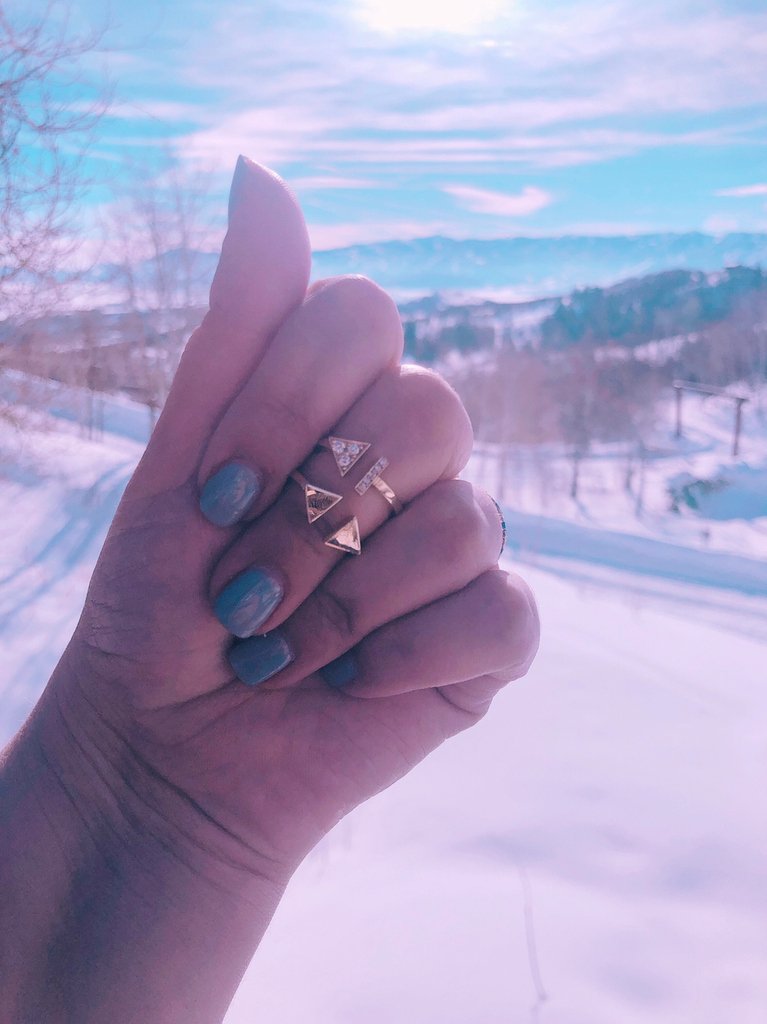 Rise and shine with some new bling. Shop by clicking on the photo! #showmeyourrings #diamondlover #ringselfie #ringsofinstagram #goldrings #ringlover #ringsoftheday #ringstack #stackablerings #ringbling #instajewels #rosegoldjewelry #jewelryobsessed #jewelryboutique #utah