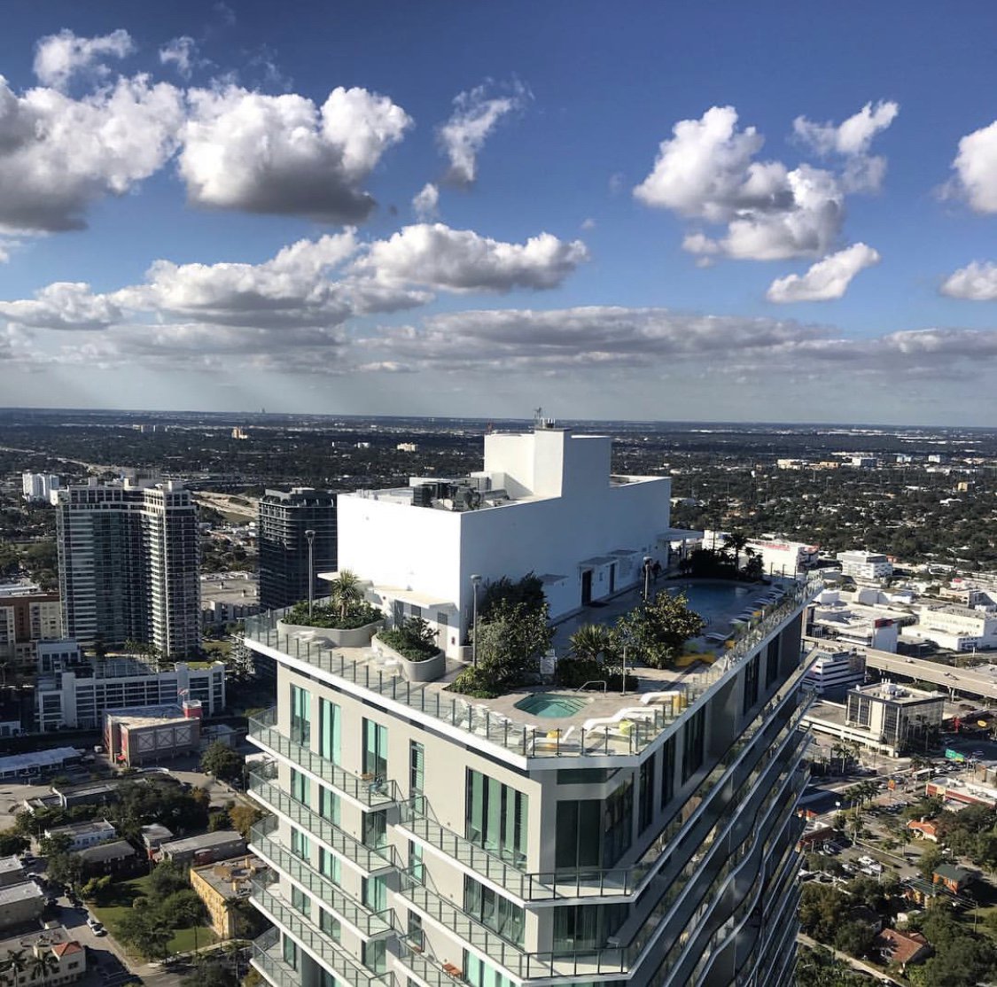 Mesmerized by the views from above. ☀️ |photo: @evokemiamiproperties via instagram 
 
paraisobayviews.com
