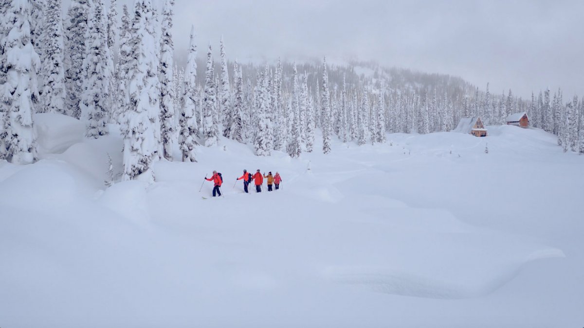 oscsurfing's tweet photo. A Backcountry Lodge Unlike Anywhere Else https://t.co/WxLVLotLWQ https://t.co/Vo9mRpFYP6