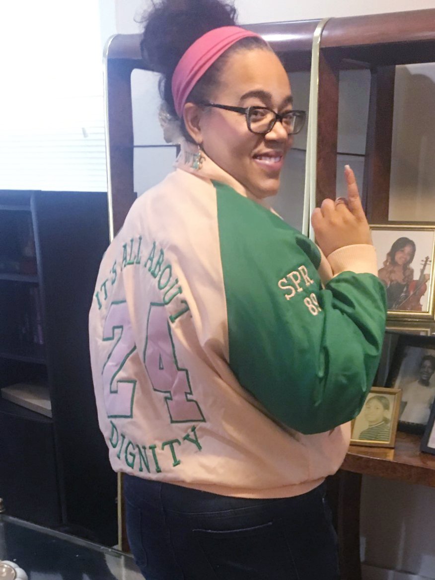 gab708's tweet image. I pull out this 29.5 year old jacket 2 or 3 times a year now - and this is one of those times!! #AKA111 #Spring89 #ThetaPi #ItsAllAboutDignity #DoingTheMost #ThatTShirtdidntfit2monthsago