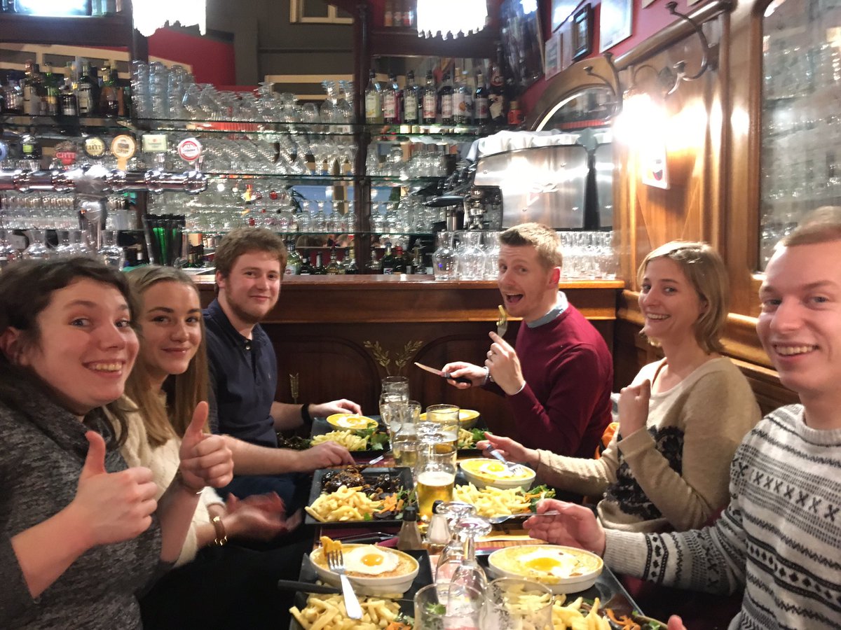 ThomasBrulez's tweet photo. Soirée Welch avant Karaoké pour @KleePerformance Lille ! https://t.co/t2Yieju8nt