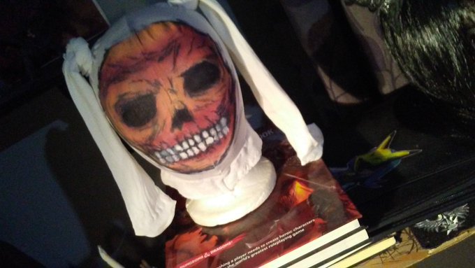 We are not your kind.  💀 Dollarstore supplies yo https://t.co/beCN3r9mdL