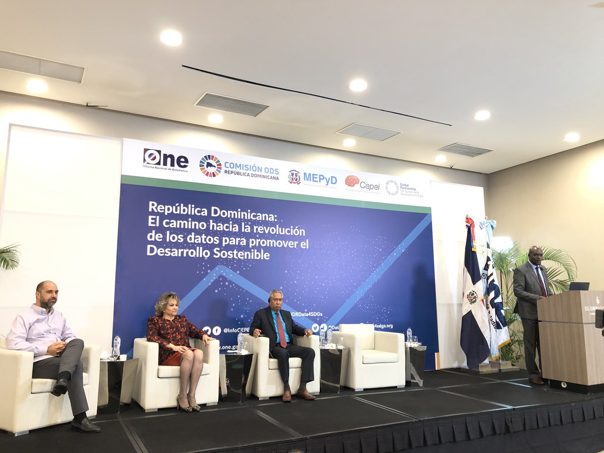 infoCEPEI's tweet photo. #DRData4SDGs | ¡Ya están disponibles las fotos, entrevistas y documentos del taller “República Dominicana: el camino hacia la revolución de los datos”!, organizado por @MEPyDRD @ONERD_ @ComisionODSRD, Cepei y @data4sdgs. Encuéntralos aquí: https://t.co/46dz73WzBJ https://t.co/1fEU7IiAsO