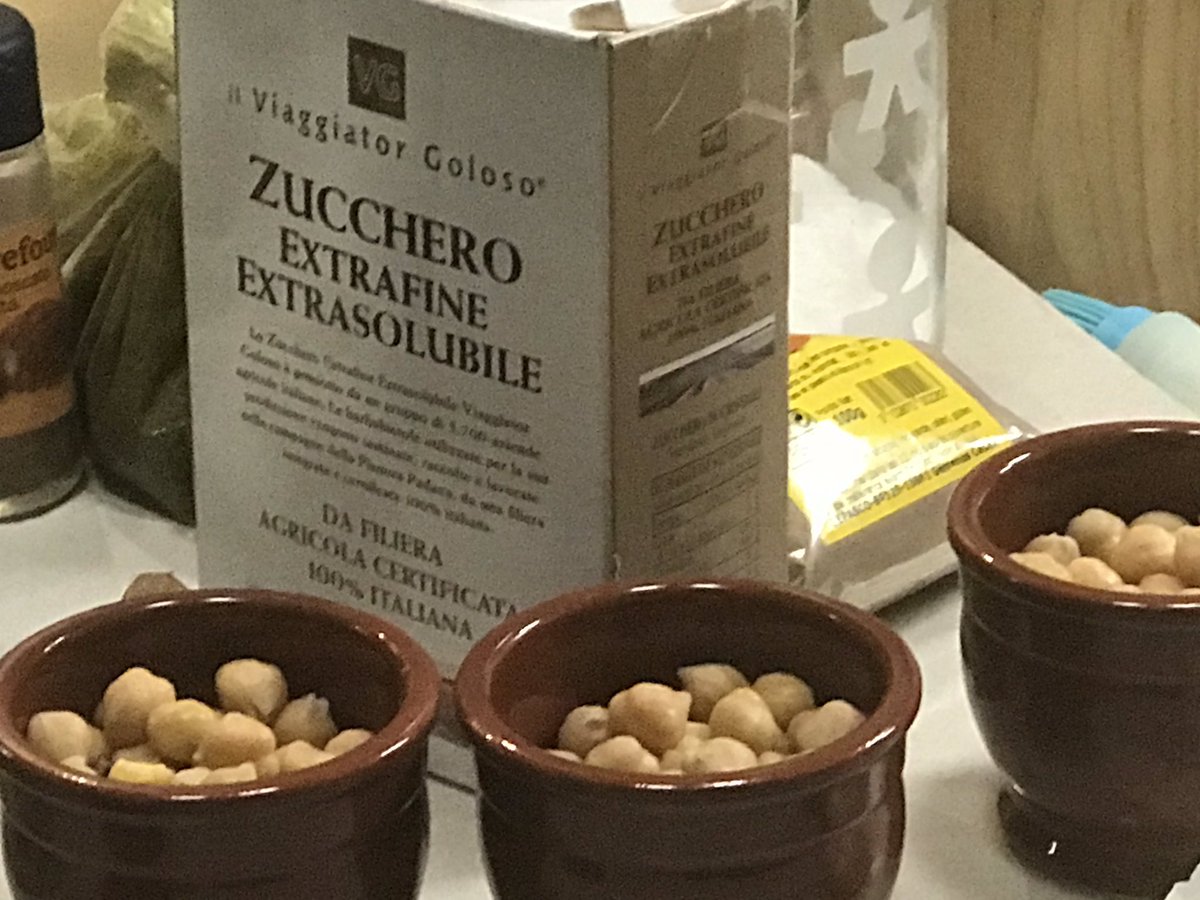 StefVic's tweet photo. Ecco l’Hummus preparato dalla nostra squadra #IsraelCookingChallenge #visitateisraele #citiesbreak https://t.co/1GiJ6riFqh