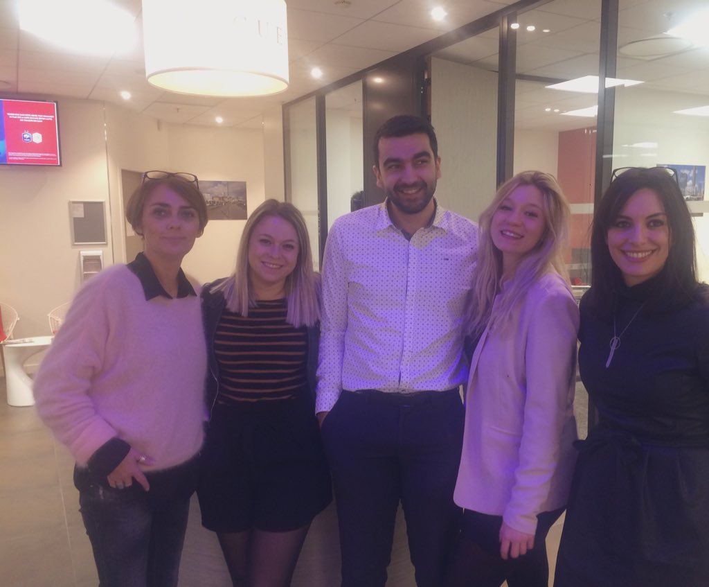 L’EA Oxygène est ravie de la réouverture de l’agence Lyon Part Dieu Centre commercial Clients, non clients,amis ÇA venez nous rencontrer dans notre nouvelle agence collaborative du lundi au samedi de 11h à 18h50 #cacentrest #proximite #lyon #PartDieu #satisfactionclient @Nathcv06