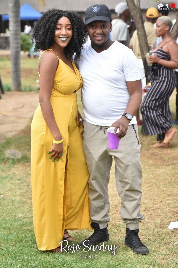 chimpasfridaySA's tweet photo. 30.12.18 #RoseSundayPicnic https://t.co/QEH9hXxPHD