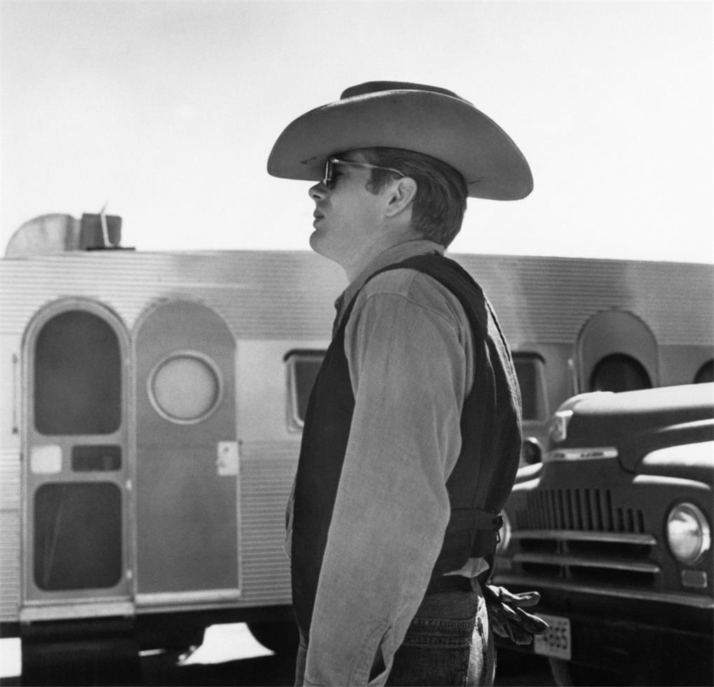 _RebelDean_'s tweet photo. "I'm a rich 'un. I'm a rich boy. Me, I'm gonna have more money that you ever though you could have, you and all the rest of you stinkin' sons-a-Benedicts!" - Jett Rink (Giant) https://t.co/LzjwplIvJq
