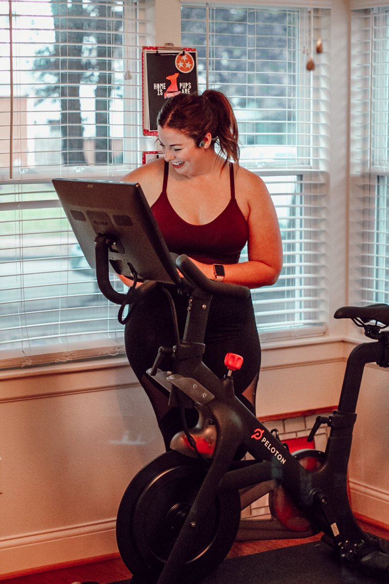 #NewPost || #ad Need help getting movtivated to work out?? Today on the blog I have SIX Tips for Fitness Motivation in 2019! 💪🏻💪🏻💪🏻💪🏻

<a href="/BabbleBoxxTeam/">BabbleBoxx</a> <a href="/UAWomen/">Under Armour Women</a> @aftershokz @tiger_balm_us + @celsiusofficial 

venustrappedinmars.com/2019/01/six-ti…

#ResolutionBboxx #AirInAction, #ShokzSquad