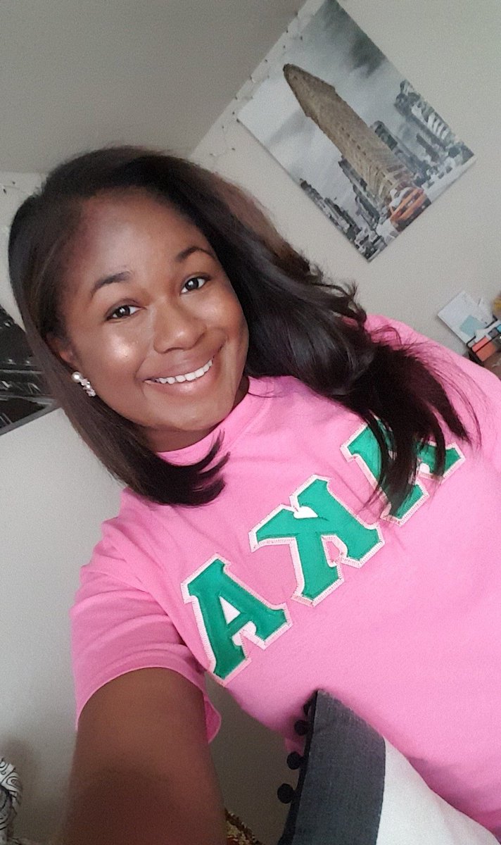 amanisadeee's tweet photo. Happy Founders Day to the Lovely Ladies of Alpha Kappa Alpha Sorority Incorporated!!! #111YearsOfServiceToAllMankind #thebesttoeverdoit https://t.co/JJVg88y9D6