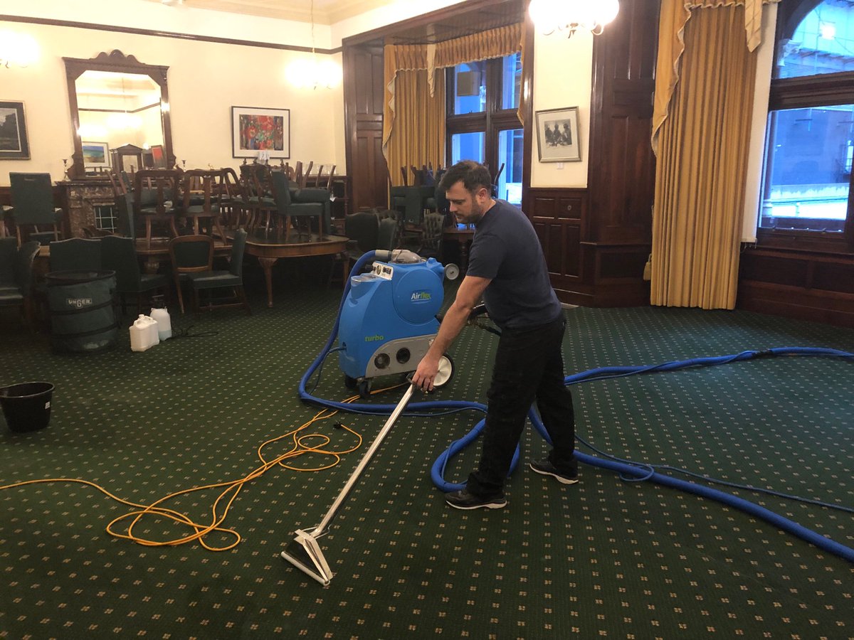 Vale Carpet Cleaning tweet media