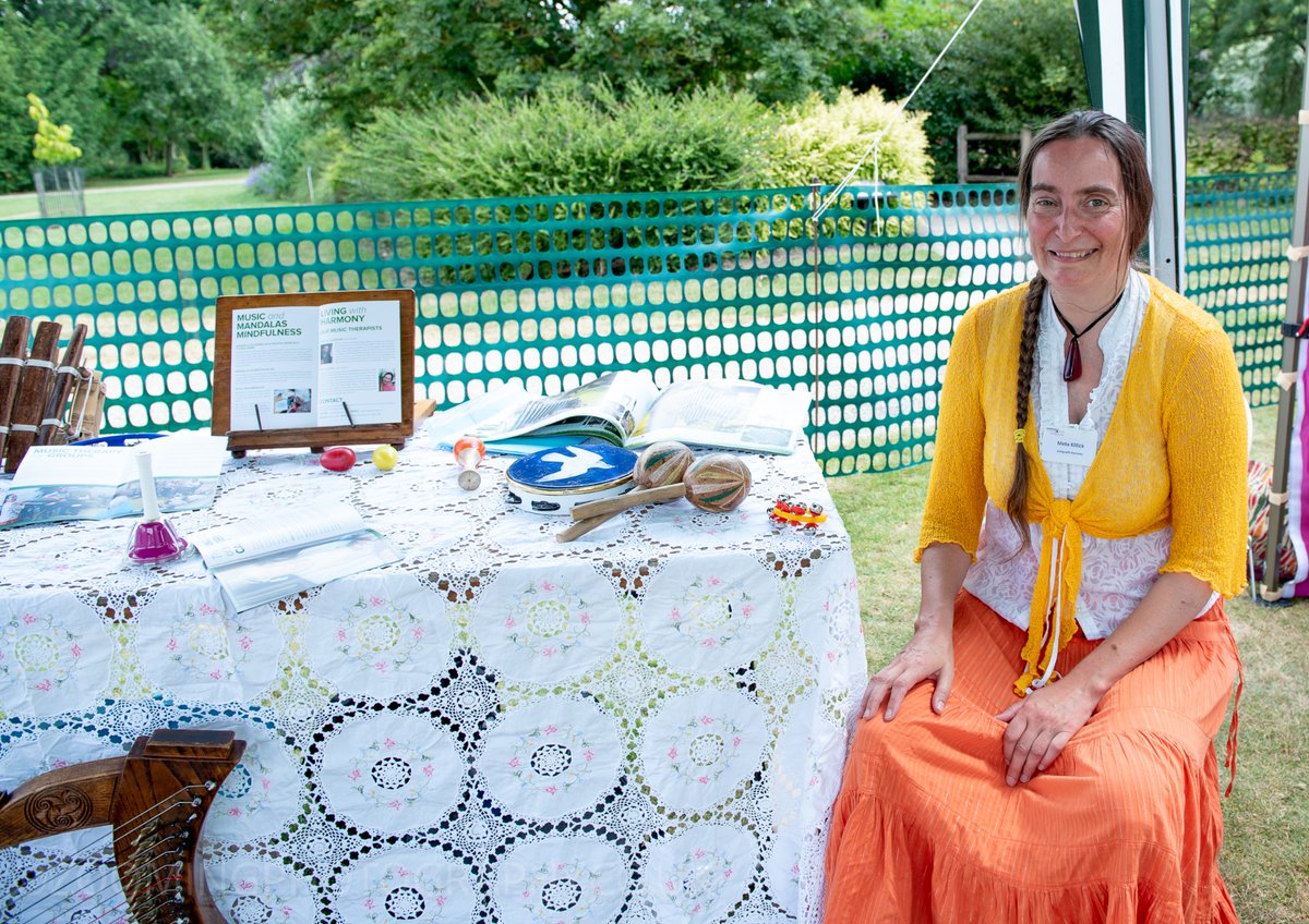 LWHmusictherapy's tweet photo. @WinchCocktailWk @cabinetrooms We have had a great time with @RomseyDAG participating in their #demfest which is every year @HillierGardens  It generates interest in #musictherapy and helps us keep up with what others are doing to help people with #dementia #Collaboration #Hampshirehour https://t.co/E2MDxdwn1P