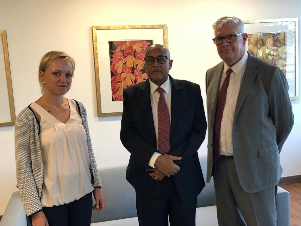 Abdirahmanirro's tweet image. In the Embassy of Netherlands in Nairobi, on  Monday, I met  Dr. Roelof Haveman, Deputy ambassador to Somalia/Somaliland and Ms. Elin Hilwig. We discussed about development aid to Somaliland and election delays.