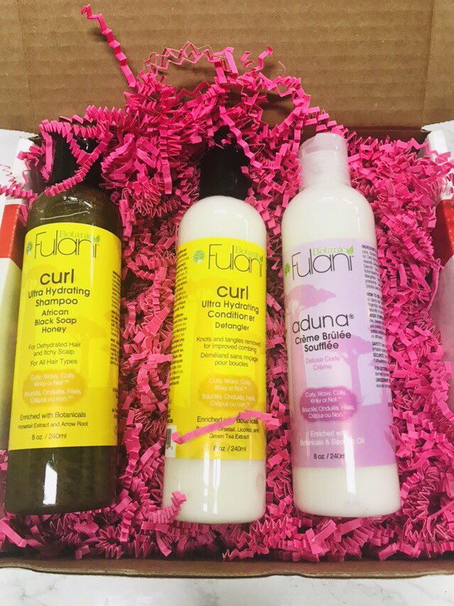 botanicfulani's tweet photo. The healthy hair set! Have you tried these 3 essentials?  1- cleanse with our Raw African Black Soap Honey 🍯 🌿🌿highly nourishing. 2- Condition with botanicals 🌿🌿and best oils combo and finally 3- 🌿🌿style with our Crème Brûlée Soufflé🌿🌸 à la Française  et Americaine combo https://t.co/L7uq9Sx9c7