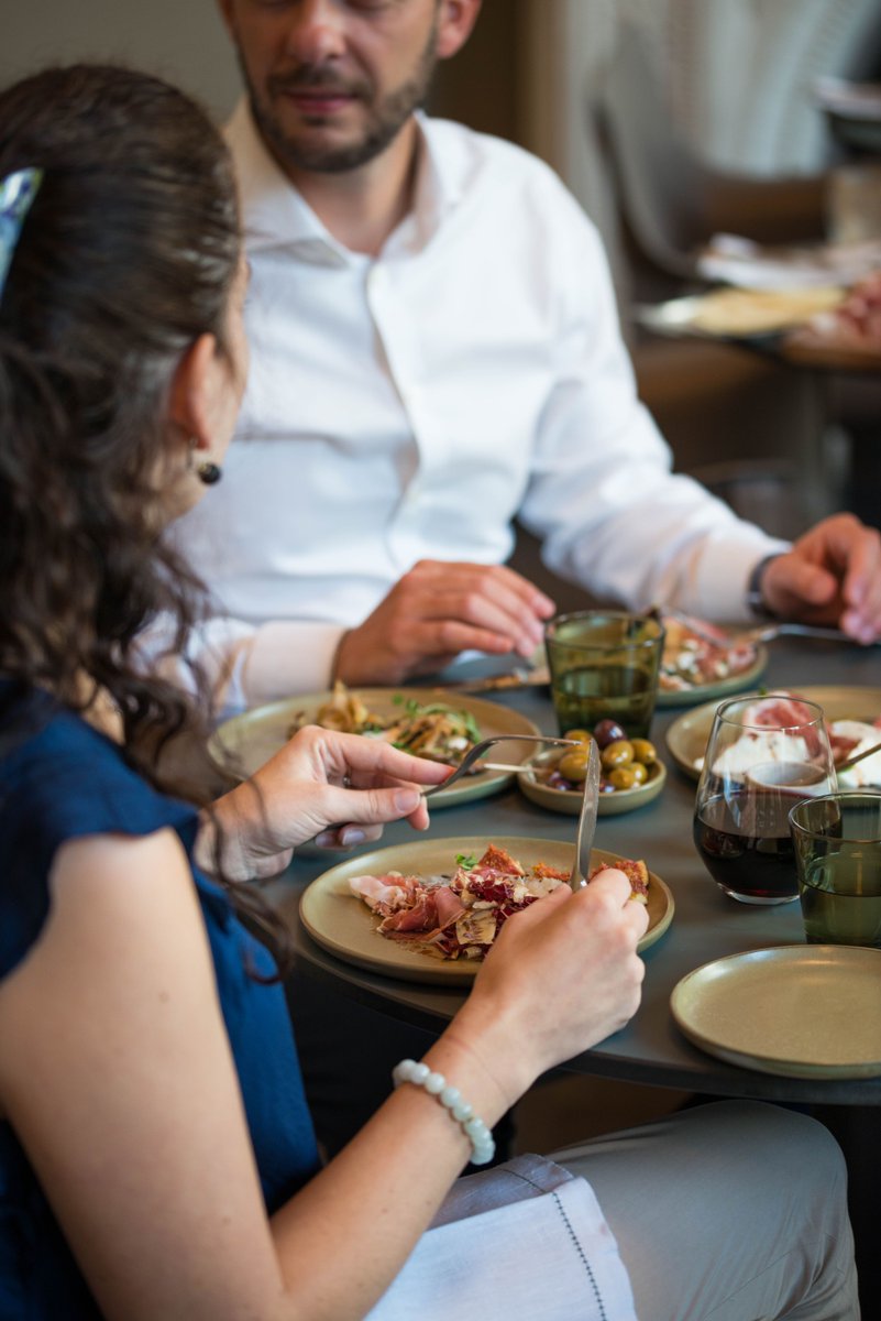 Make lunch a little more interesting this week by paying a visit to us here at the Senate Room. Enjoy 3 courses for just £25 when you choose our set menu