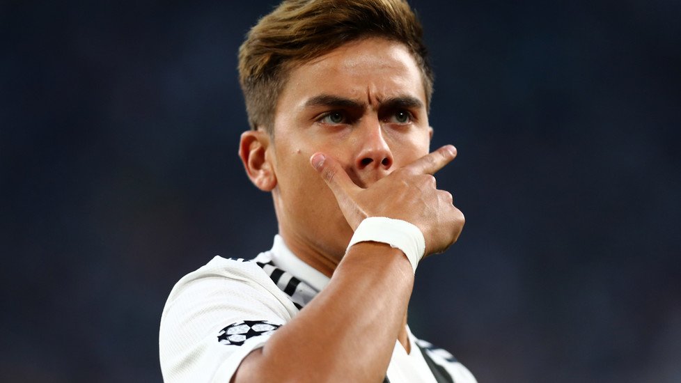 #Dybala per il #record in #Supercoppa
#LaJoya può diventare il #calciatore più #prolifico della #manifestazione 1️⃣0️⃣🦓⚪️⚫️➡️ https://bit.ly/2RzuWuQ
#PauloDybala #JuveMilan #SupercoppaItaliana #Jeddah #ArabiaSaudita #SupercoppaTIM #Picciriddu #ElPibeDeLaPension
