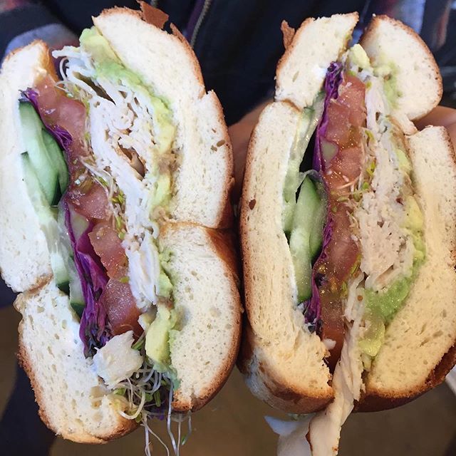 Lompoc_eats's tweet image. #Repost @thebeachlompoc
・・・
#thebeachlompoc is open 11-3!! It’s nice and toasty in here. #woodfirepizza and fountain drink special $10🤙🏽#smoothie #freshjuice #sandwiches #beer #wine #lompoc bit.ly/2Cn4J8b