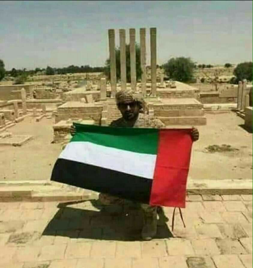 ⚠ #ثم لن يراها المرتزق القذر صورة مؤلمة أبدا!!‼
انهم لايرون ابدا تلك القباحة في الصورة ولا يشعرون باي مرارة
#نحو_جبهاتنا_وفاء_لشهداءنا