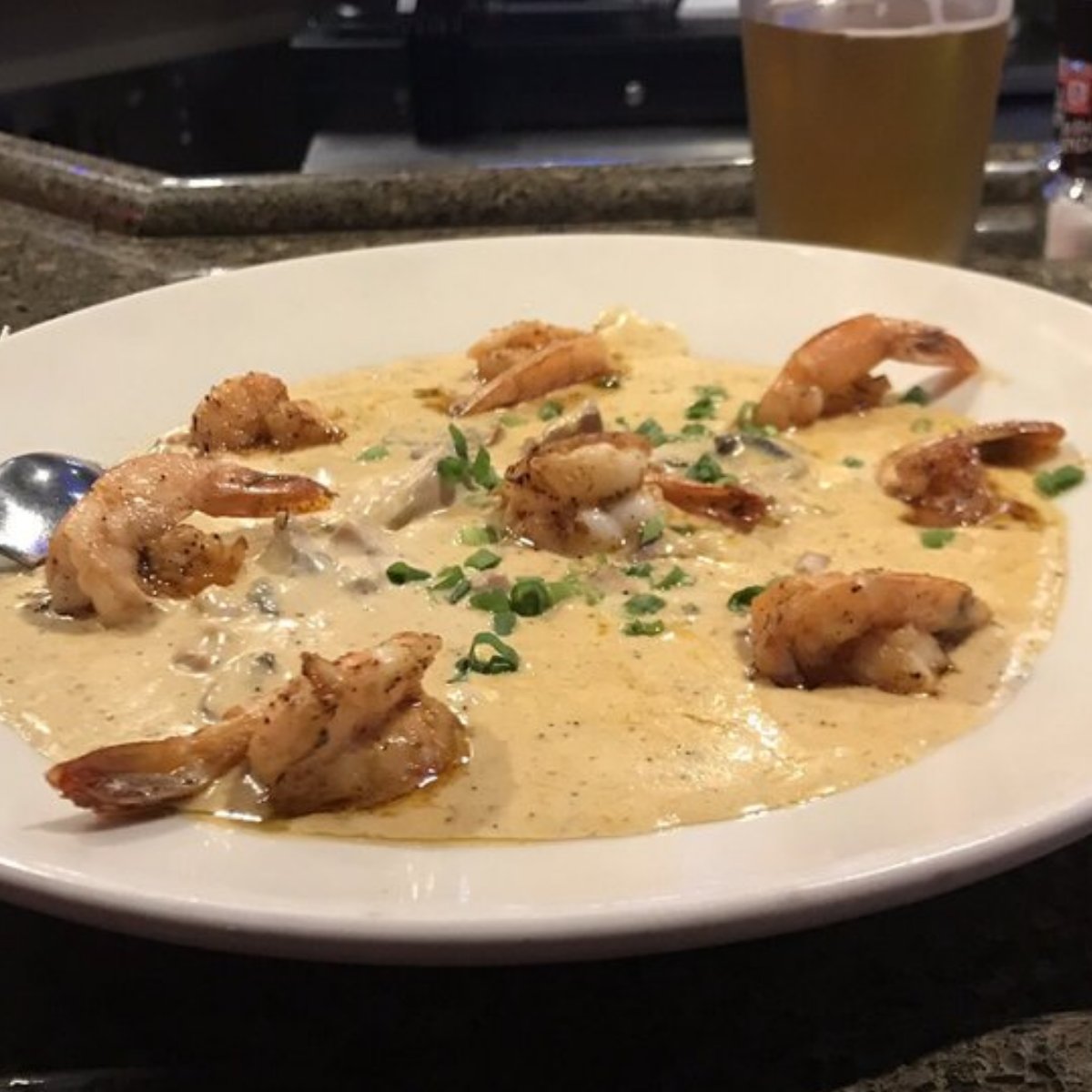 RedbonesGrllBar's tweet photo. You just focus on getting here -- we'll focus on making delicious food. https://t.co/LWU0Nzf3LE