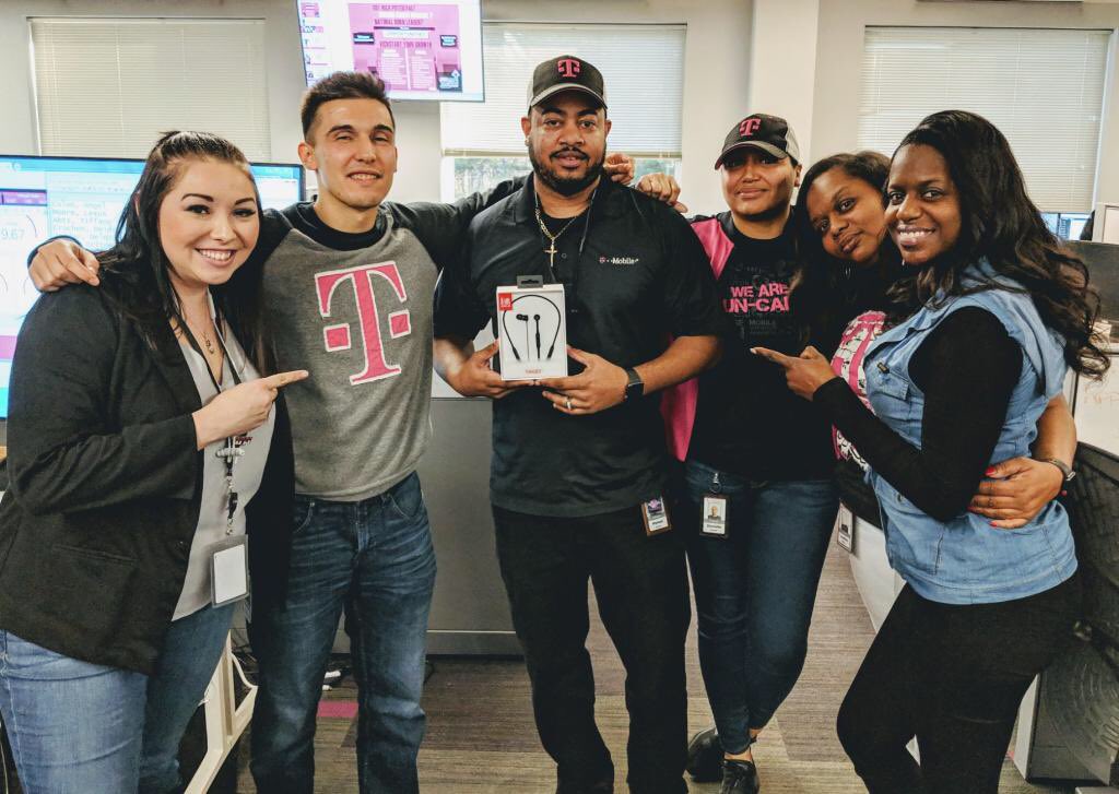 Just a little recognition the #205takeover way! BTW <a href="/Vrazhilov/">Konstantin Vrazhilof</a> my wife loves “My” new Beats! 🤦🏽‍♂️lol @dreddy7_dt <a href="/cc_joseph/">Charles Joseph</a> @descobham @ <a href="/MagentaJoyce/">Joyce Webb</a>