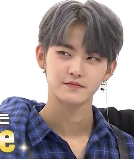 IqhwaII's tweet photo. :¨·.·¨:
 `·.. #⃞활 _hwall. https://t.co/yELOSEkXus