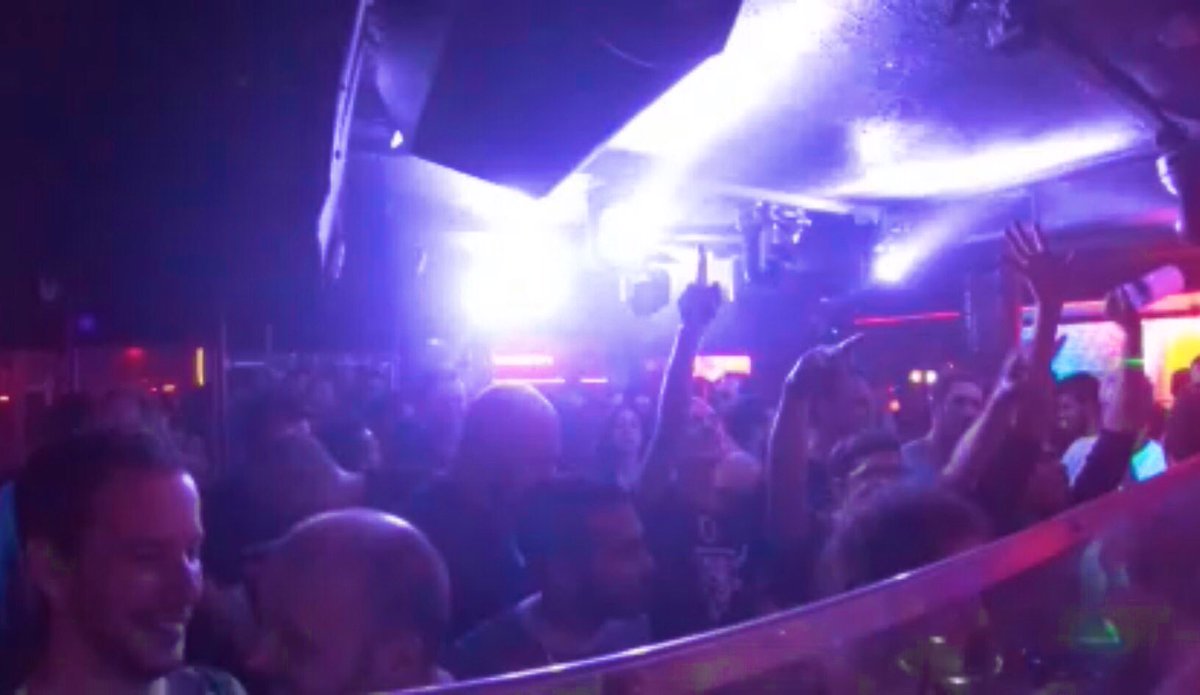 Evâa Pearl tweet media