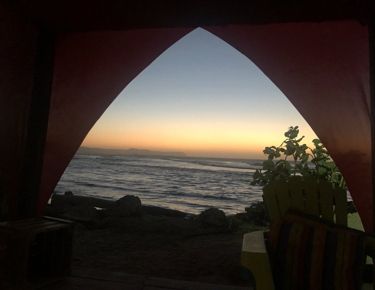 charbelcure12's tweet photo. 🌅 https://t.co/dwMiNDqgtm