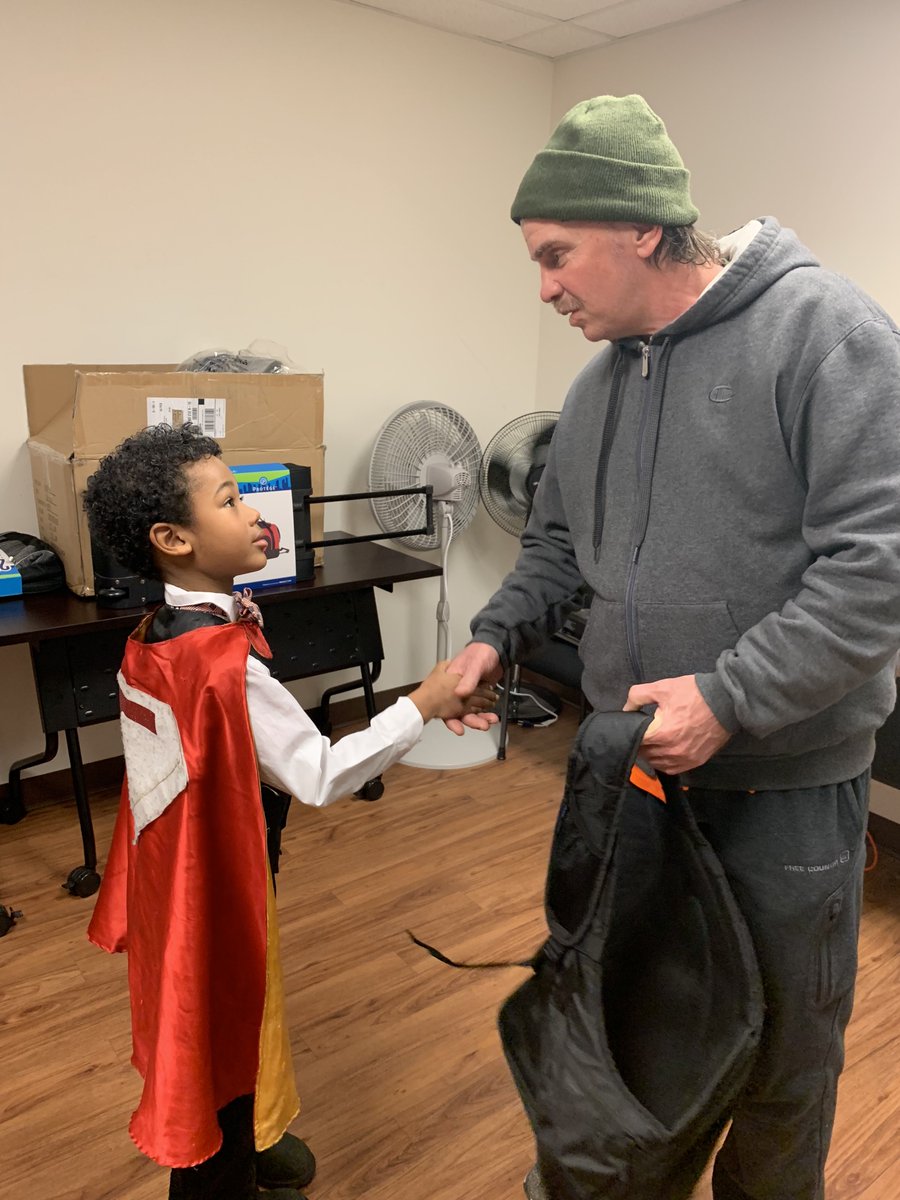 BmoreStation's tweet photo. Our friend Tyler Stallings (@HonoraryCEO) came to visit #TheBaltimoreStation again. This time, he brought another 79 Hero Bags for our residents! Stay tuned to see even more from Tyler's visit... https://t.co/gHtIEupNwB